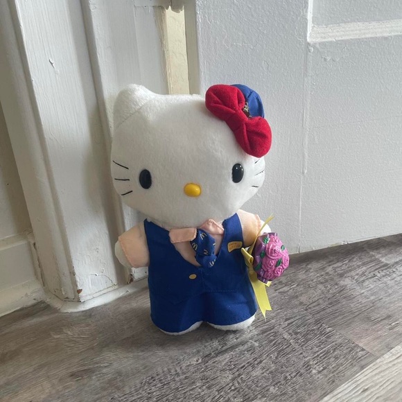 Hello Kitty y2k McDonald’s Plushie - Picture 3 of 3